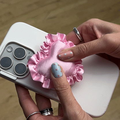 Heart Pillow —  MagSafe PopGrip - US 89528